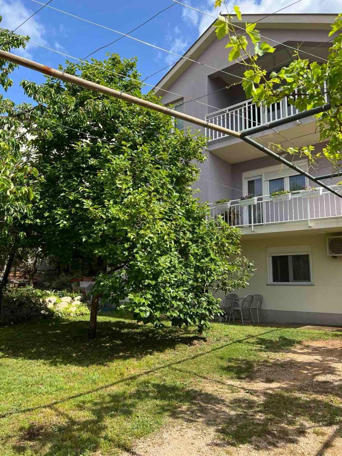 Emina Appartement Mostar Buitenkant foto